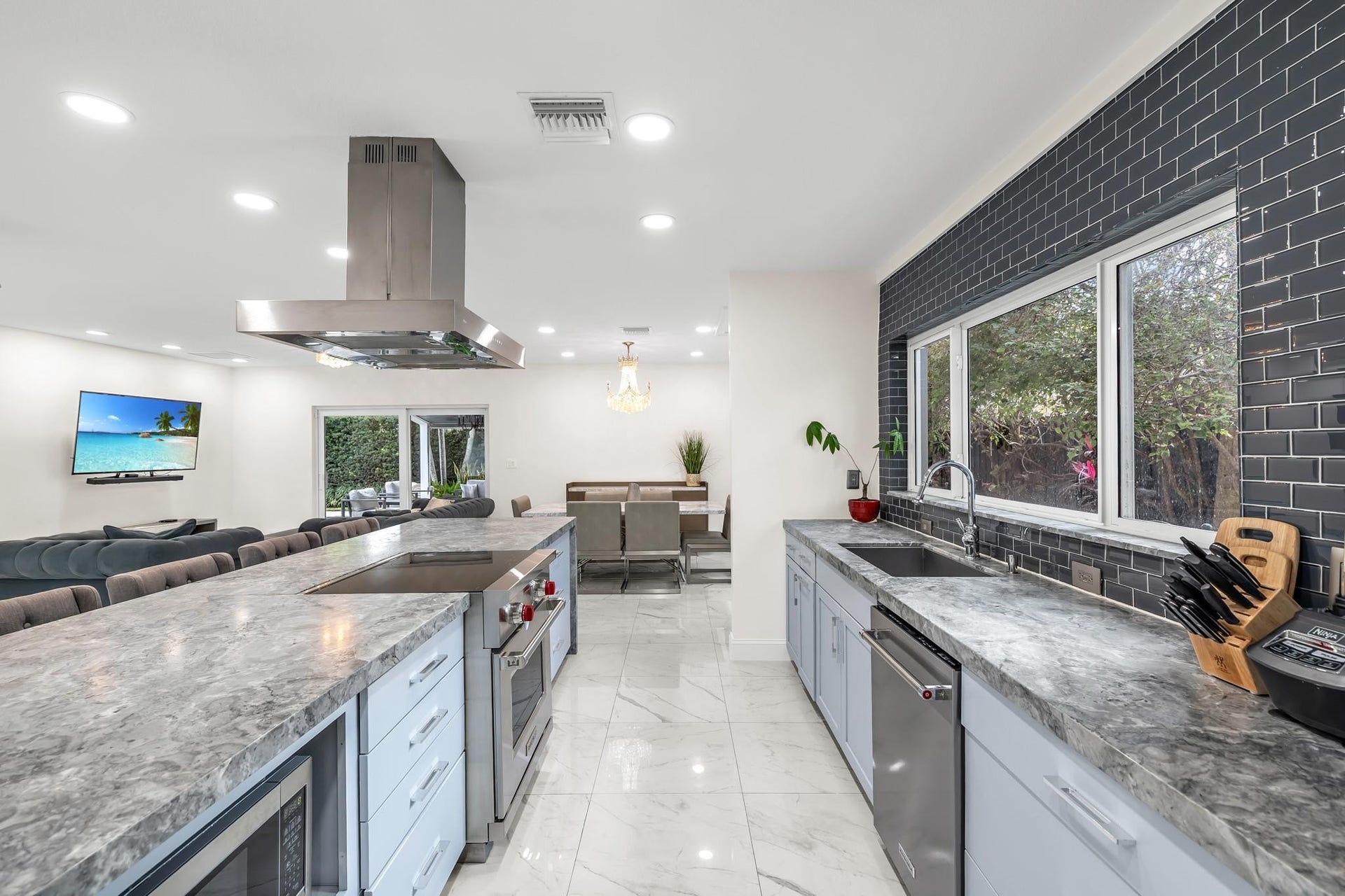 1920 NE 57th Street, Fort Lauderdale, FL 33308 Photo 12