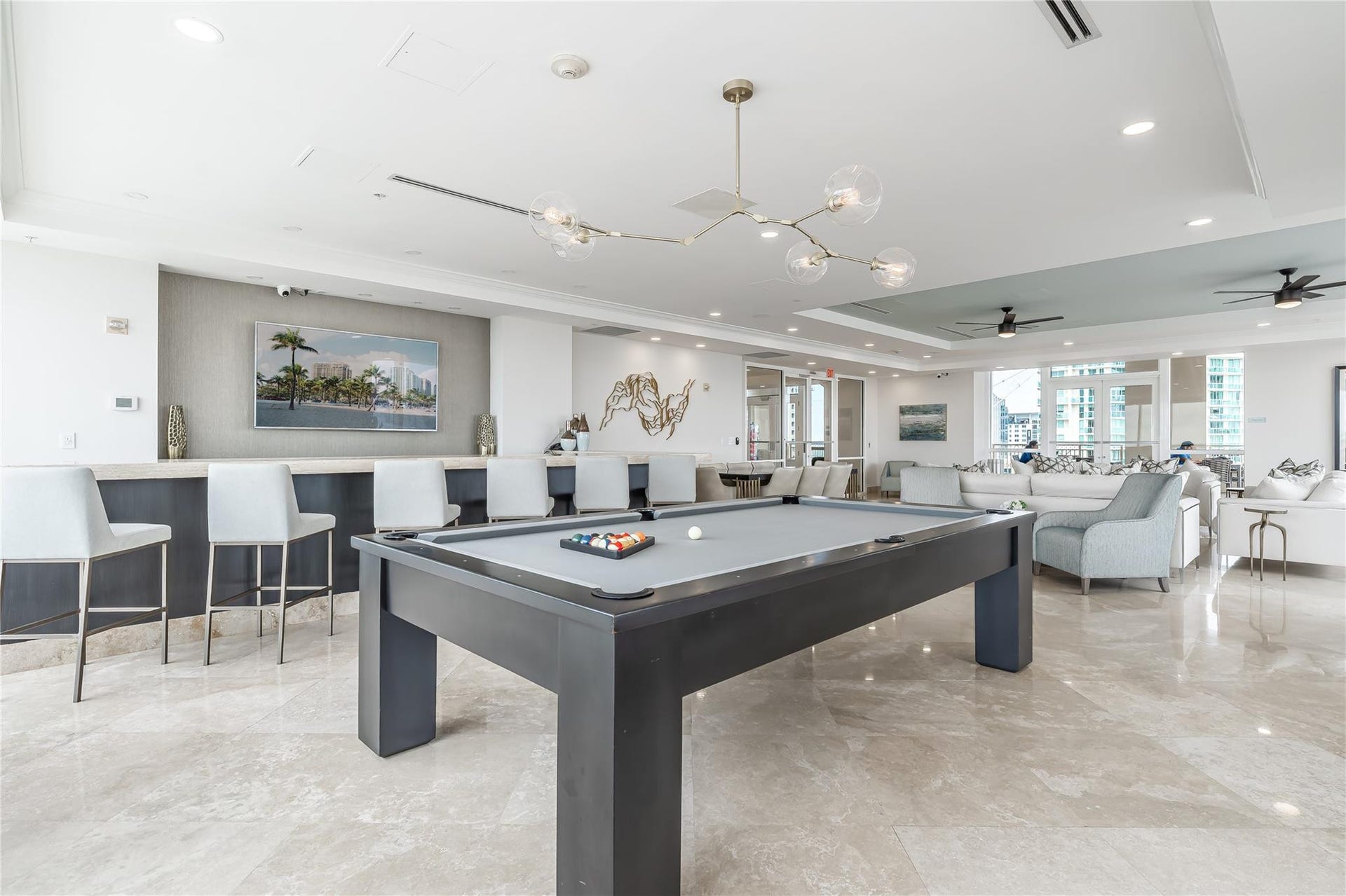 511 SE 5th Avenue, #1217, Fort Lauderdale, Fort Lauderdale, FL 33301 Sky Lounge