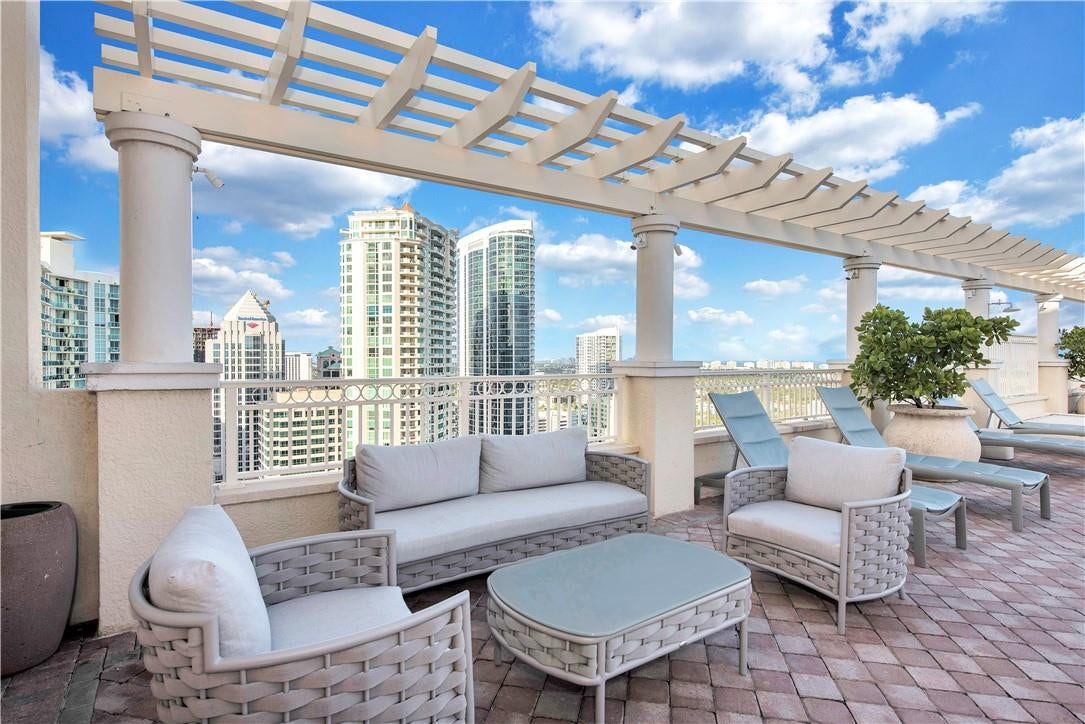 511 SE 5th Avenue, #1217, Fort Lauderdale, Fort Lauderdale, FL 33301 Sky Lounge
