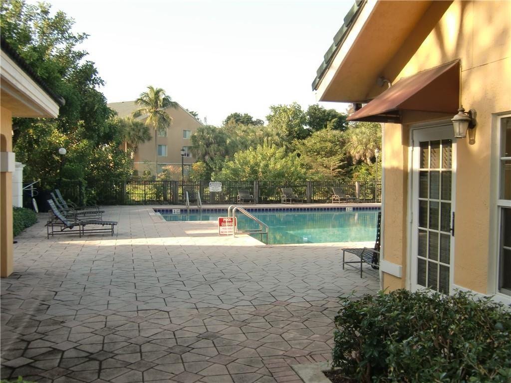 4045 Mcnab Road, #201 G, Pompano Beach, FL 33069 Photo 14