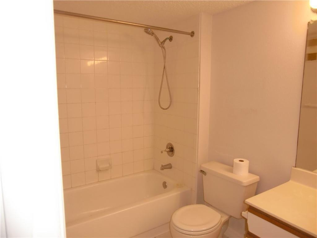 4045 Mcnab Road, #201 G, Pompano Beach, FL 33069 Photo 8