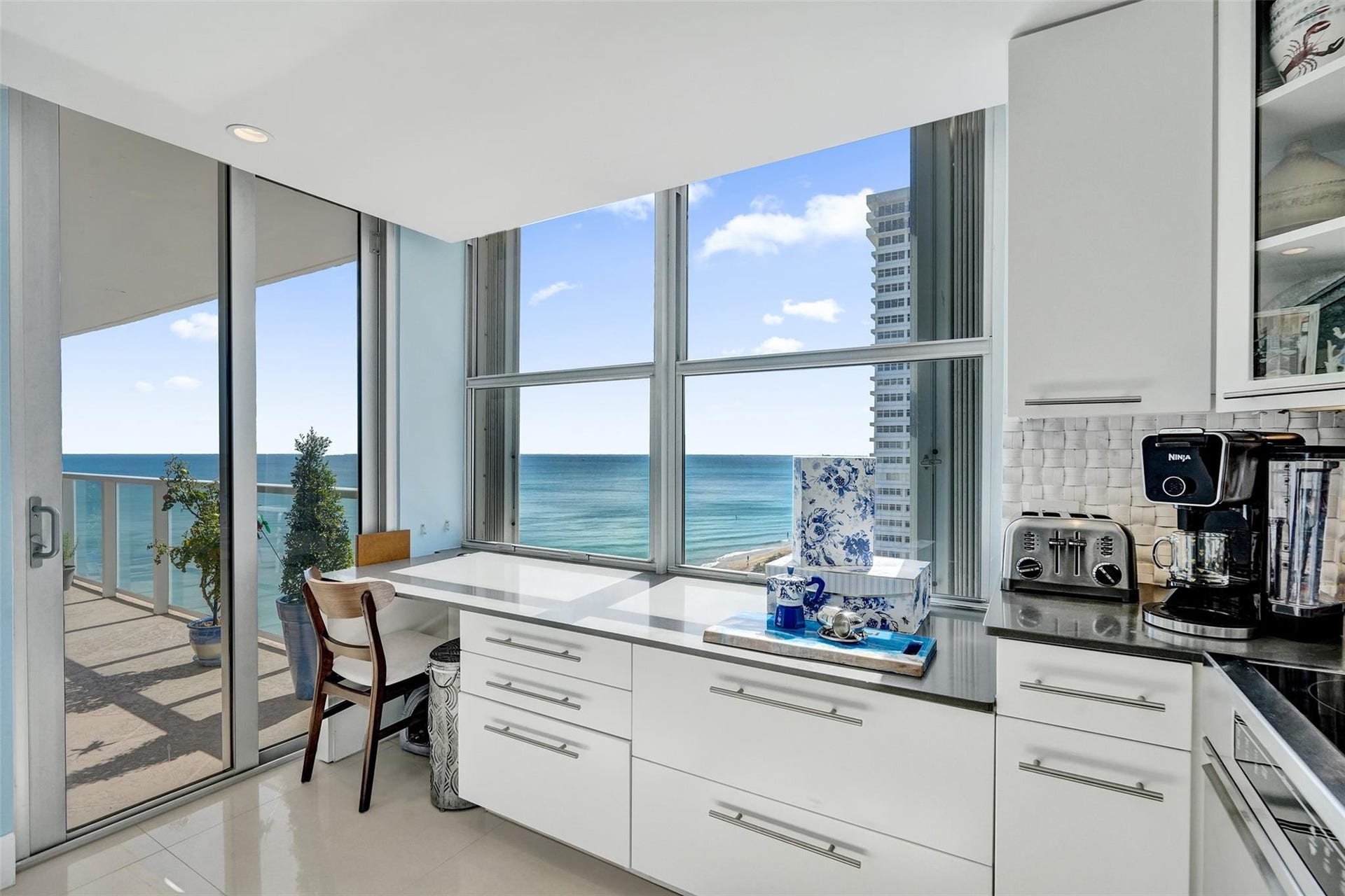 4300 N Ocean Boulevard, #10m, Fort Lauderdale, FL 33308 4300 N Ocean Boulevard, #10m, Fort Lauderdale, FL 33308