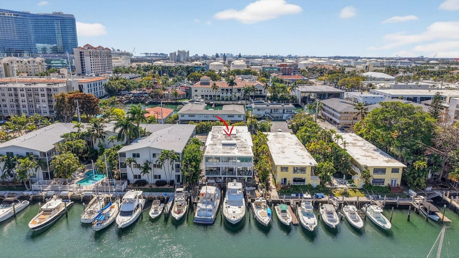 Property photo for 1531 SE 15th Street, #8, Fort Lauderdale, FL