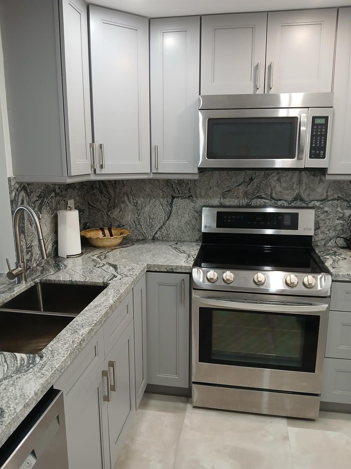 1893 S Ocean Drive, #605, Hallandale Beach, FL 33009 1893 S Ocean Drive, #605, Hallandale Beach, FL 33009