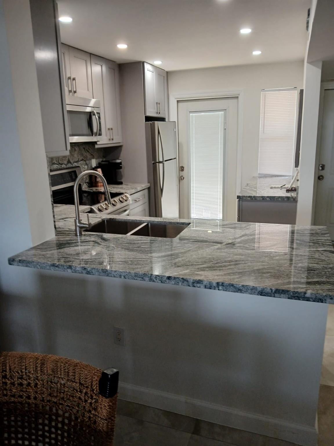 1893 S Ocean Drive, #605, Hallandale Beach, FL 33009 1893 S Ocean Drive, #605, Hallandale Beach, FL 33009