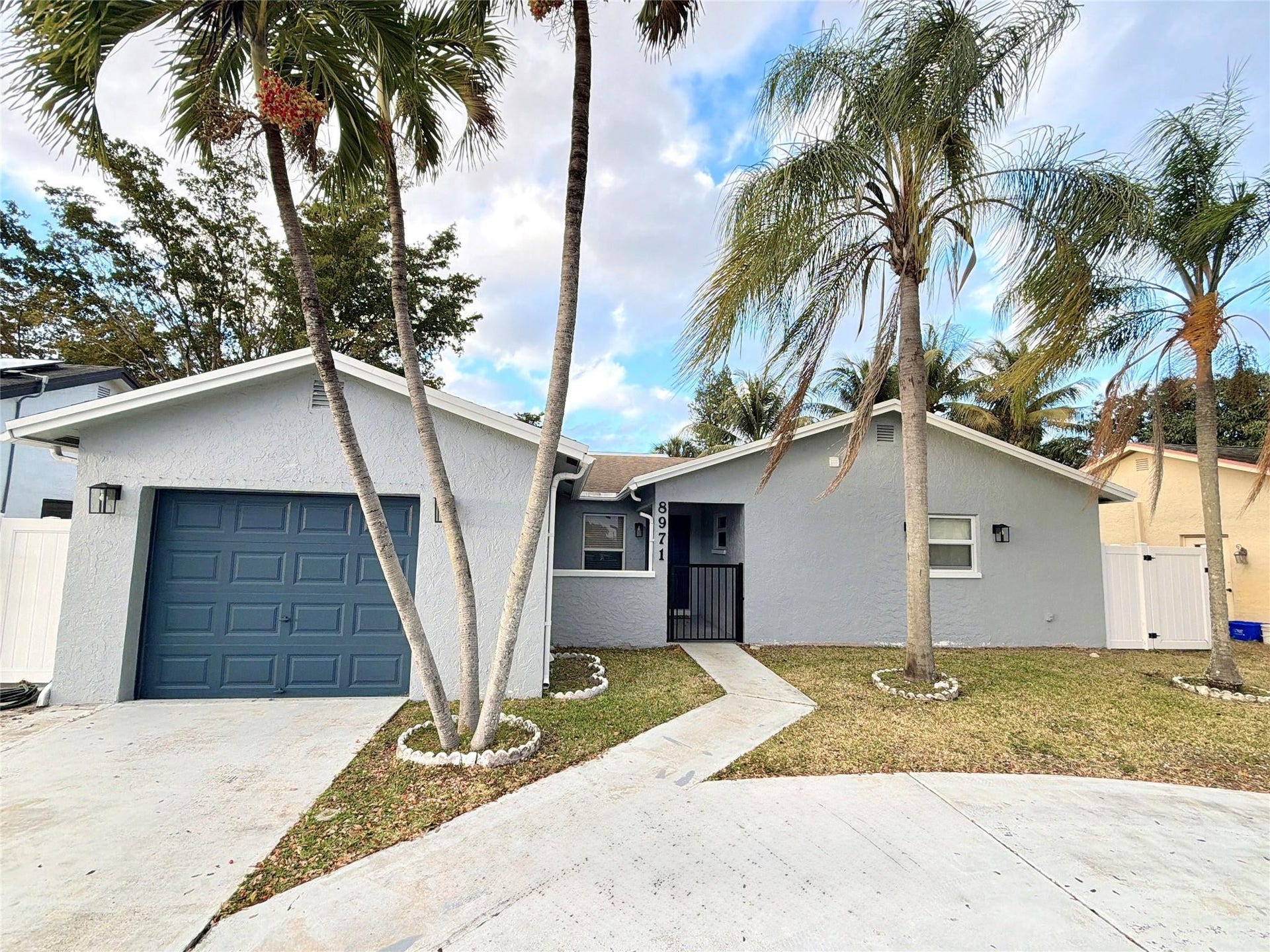 8971 SW 9th Street, Boca Raton, Boca Raton, FL 33433 8971 SW 9th Street, Boca Raton, Boca Raton, FL 33433