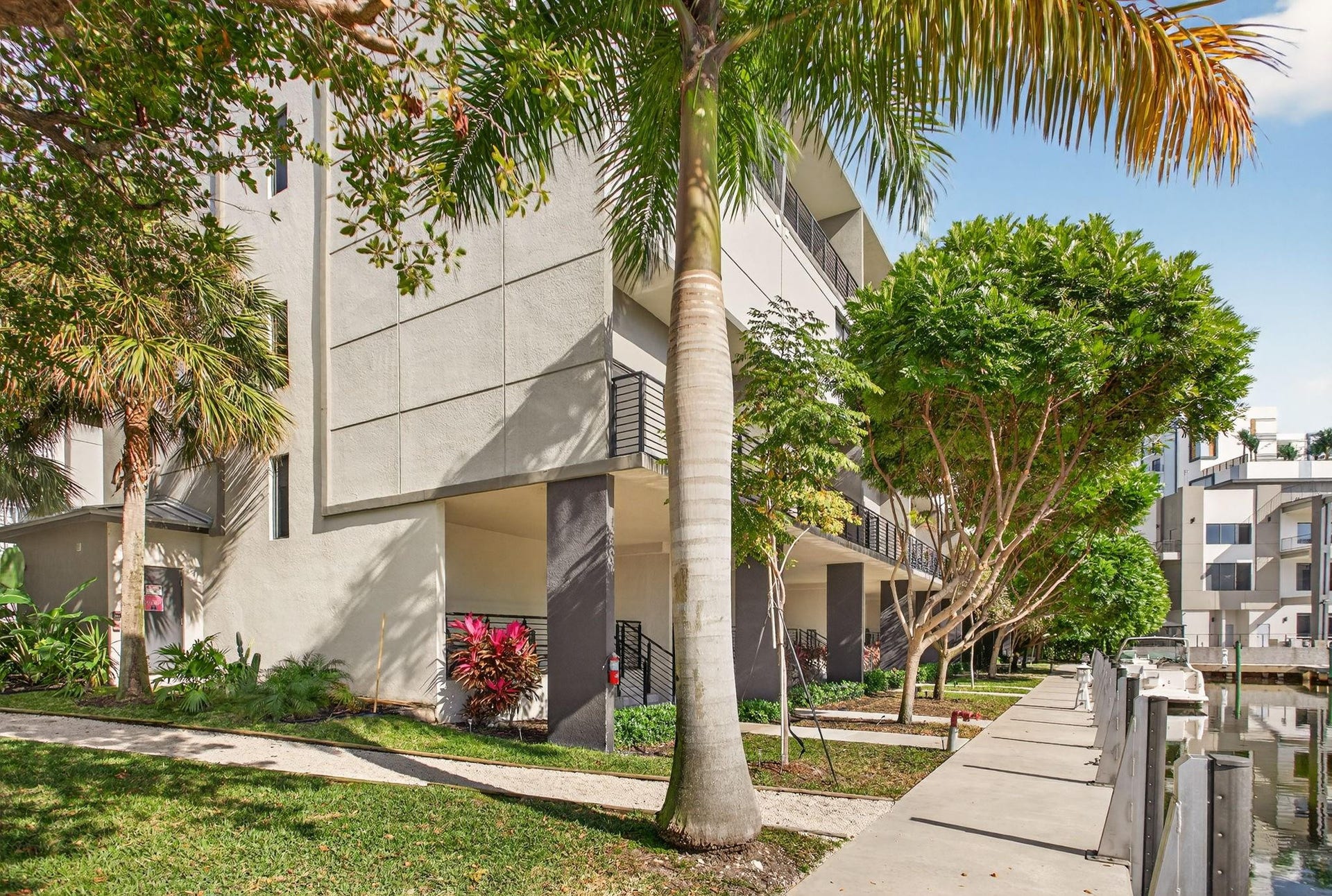 196 SE 4th Terrace, #K-1, Pompano Beach, FL 33060
