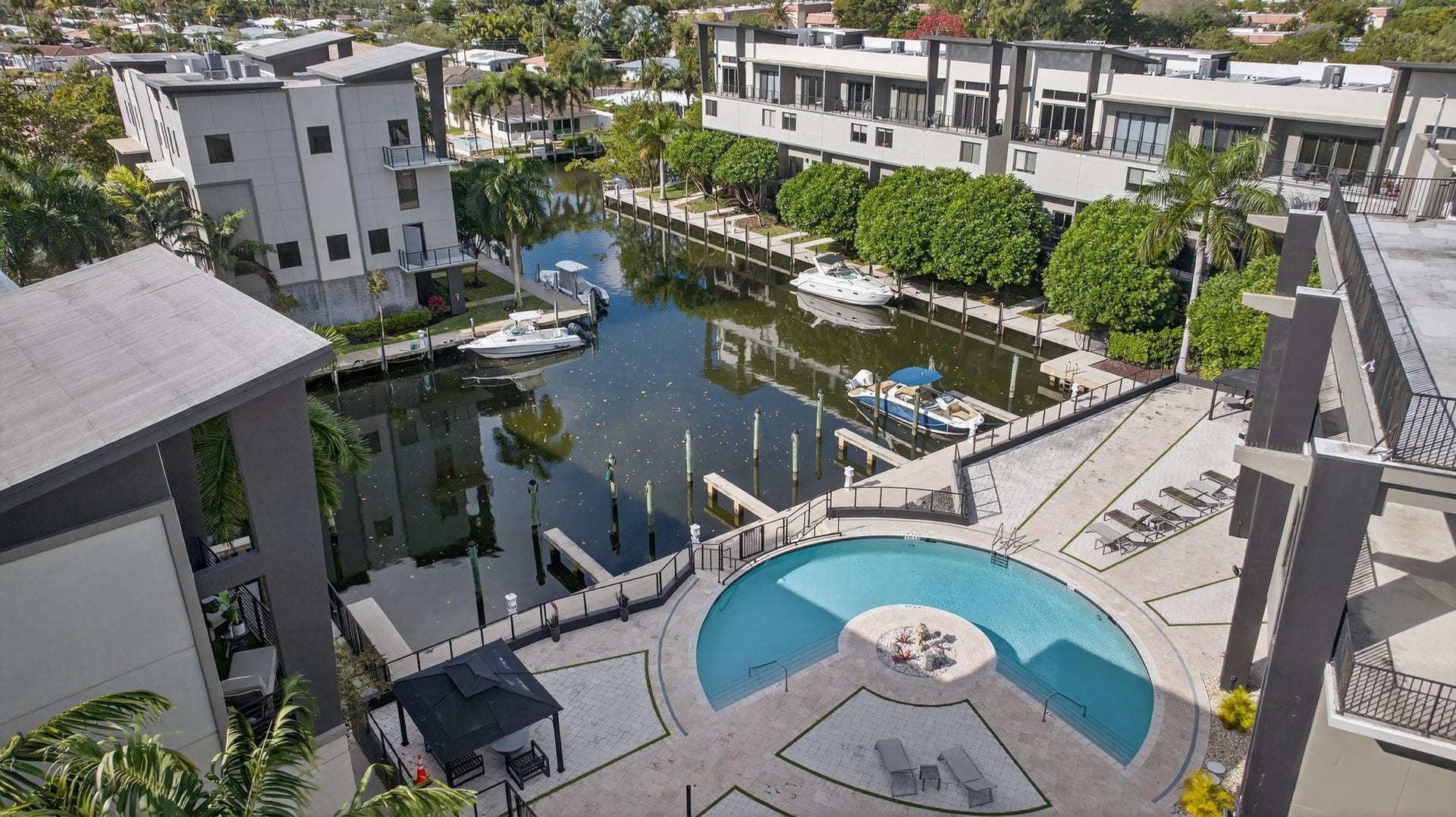196 SE 4th Terrace, #K-1, Pompano Beach, FL 33060