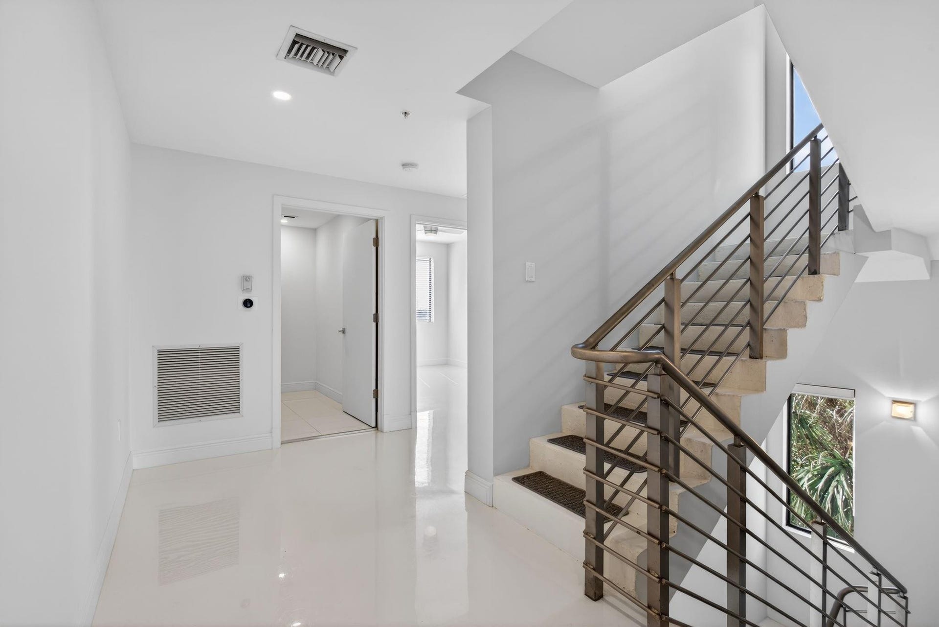 196 SE 4th Terrace, #K-1, Pompano Beach, FL 33060