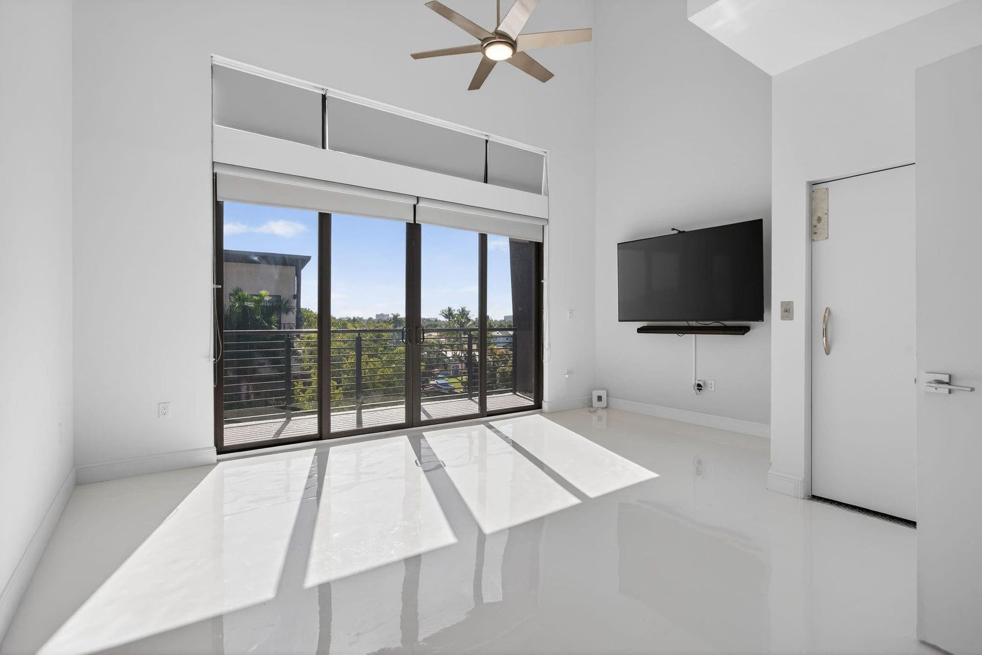 196 SE 4th Terrace, #K-1, Pompano Beach, FL 33060
