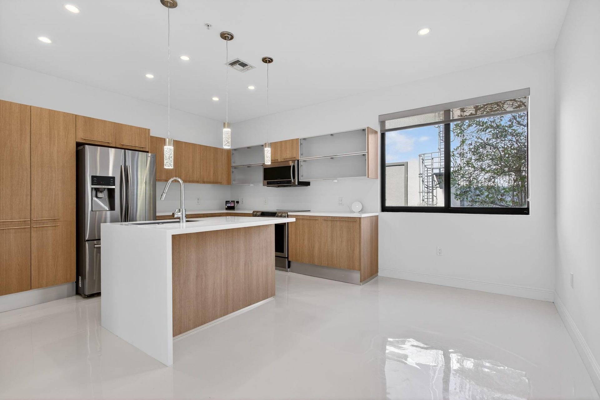 196 SE 4th Terrace, #K-1, Pompano Beach, FL 33060