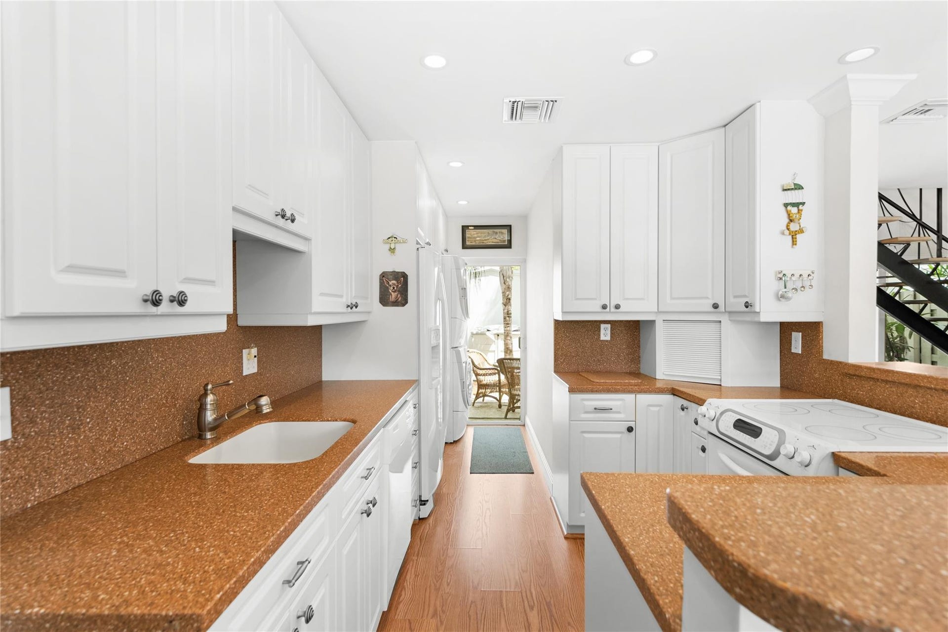 17 Middlesex, #17, Wilton Manors, FL 33305 17 Middlesex, #17, Wilton Manors, FL 33305