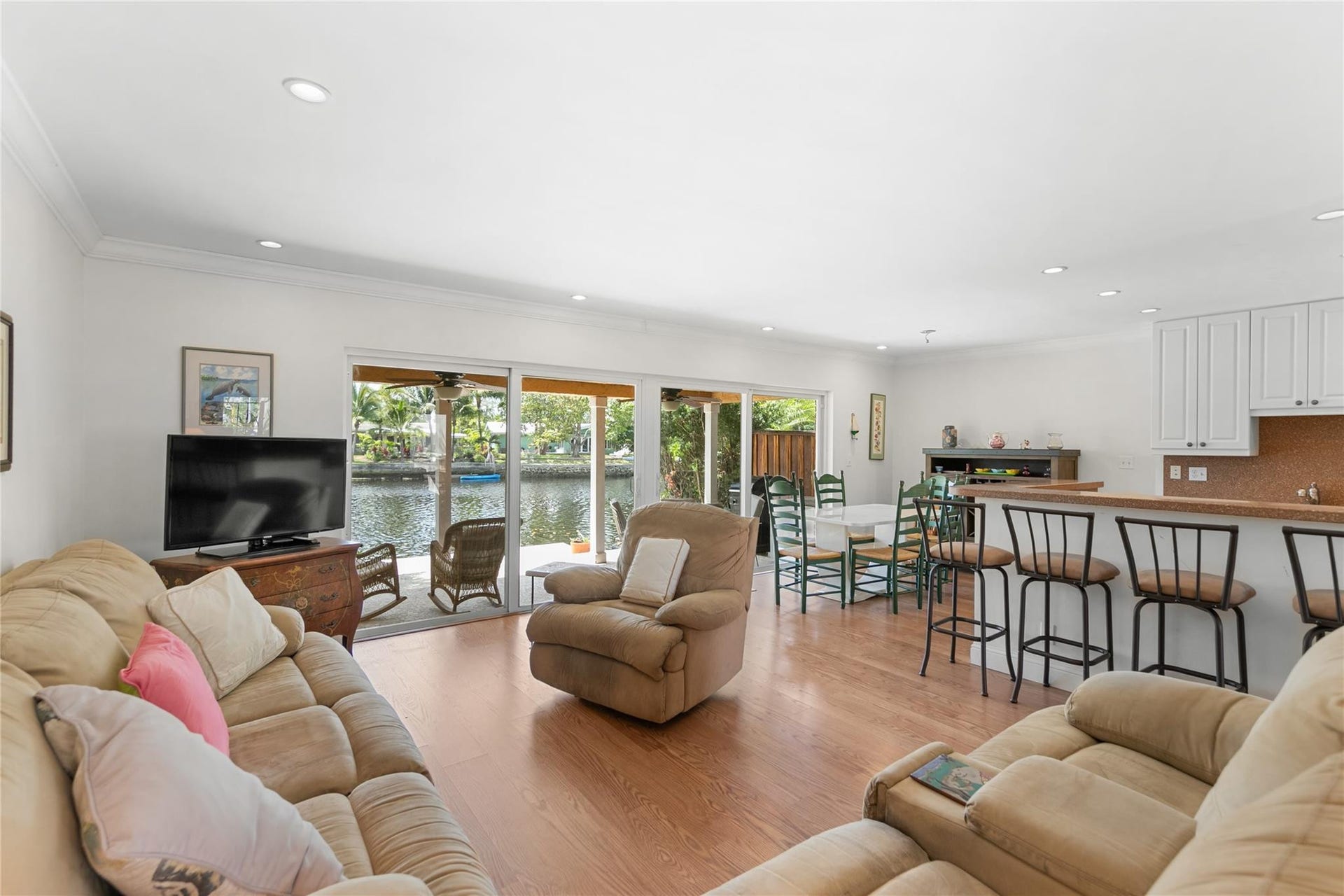 17 Middlesex, #17, Wilton Manors, FL 33305 17 Middlesex, #17, Wilton Manors, FL 33305