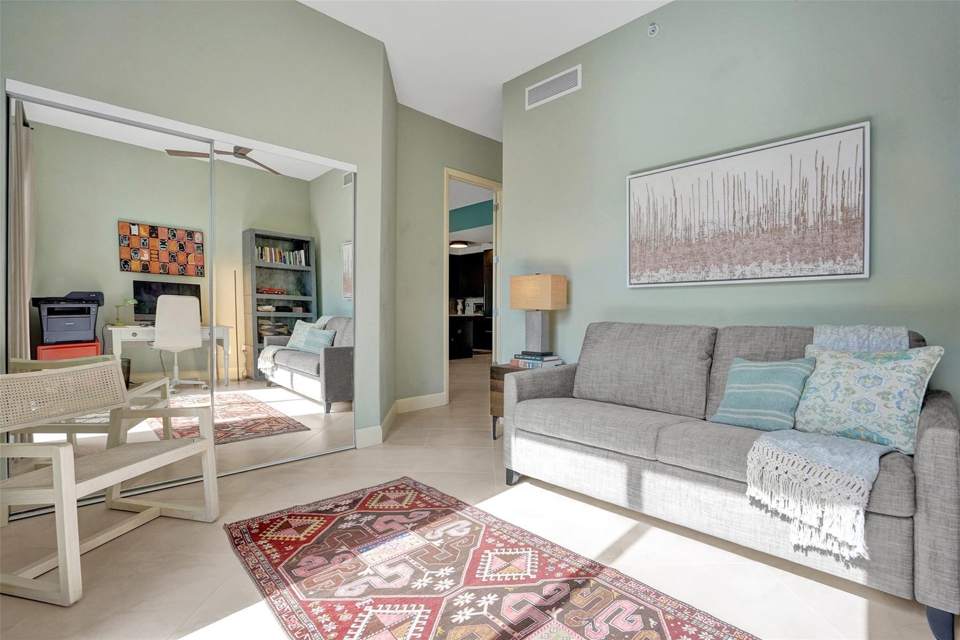 2631 NE 14th Avenue, #404, Wilton Manors, FL 33334