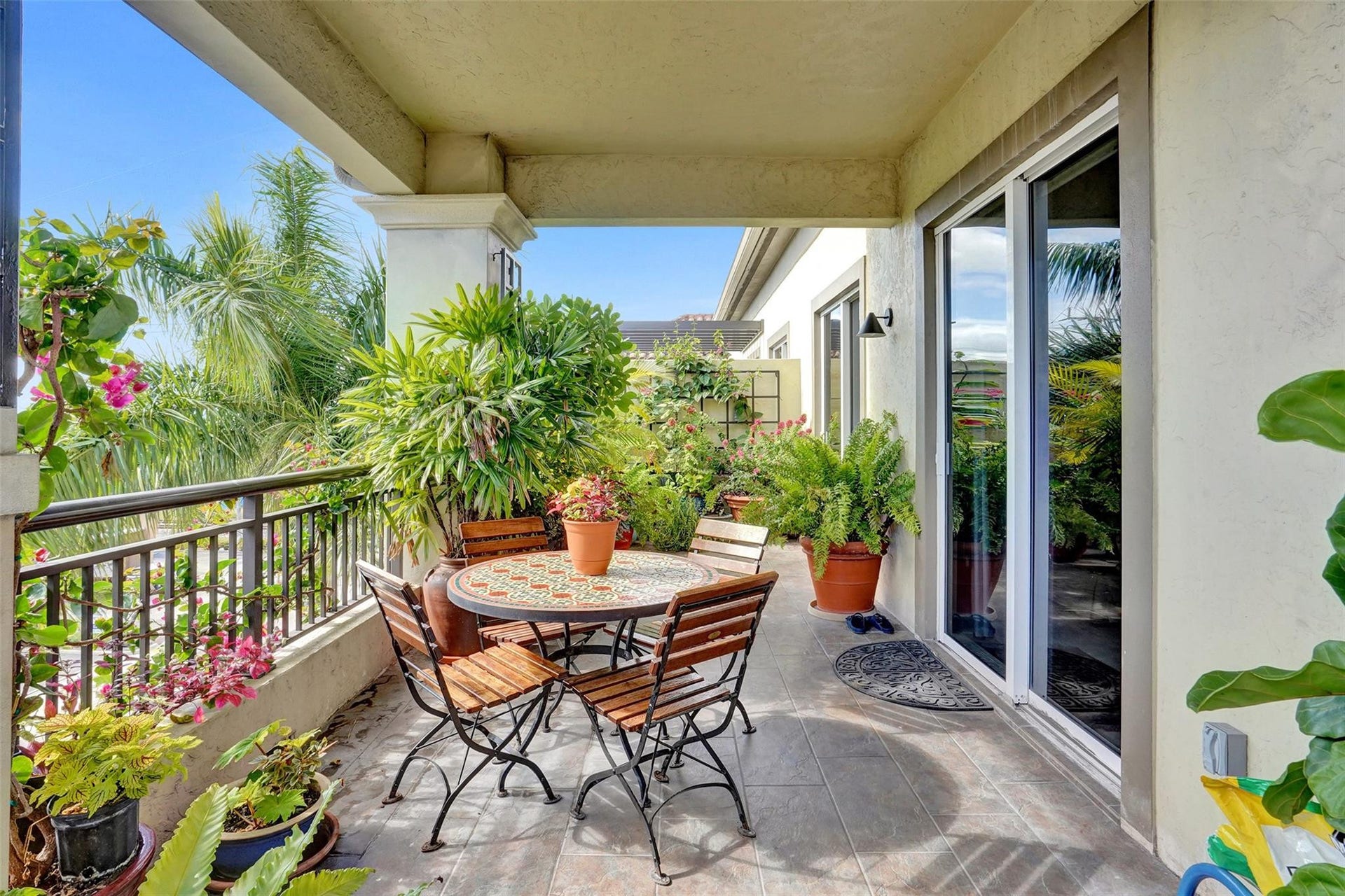 2631 NE 14th Avenue, #404, Wilton Manors, FL 33334