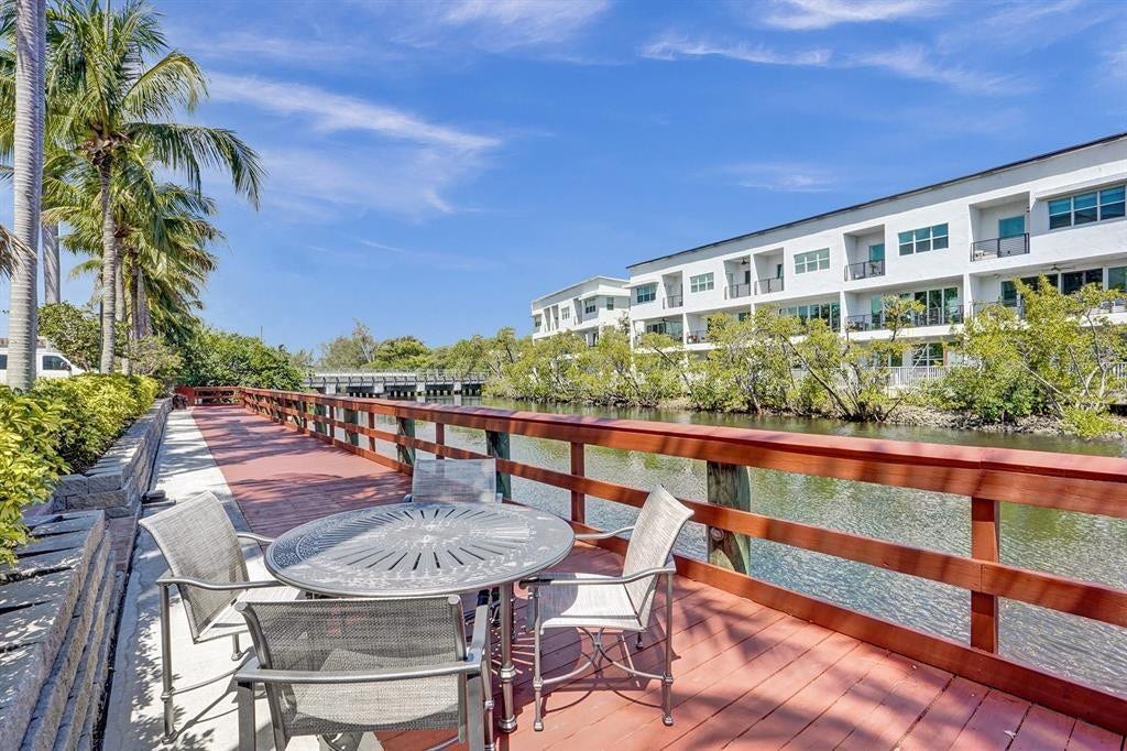 2631 NE 14th Avenue, #404, Wilton Manors, FL 33334