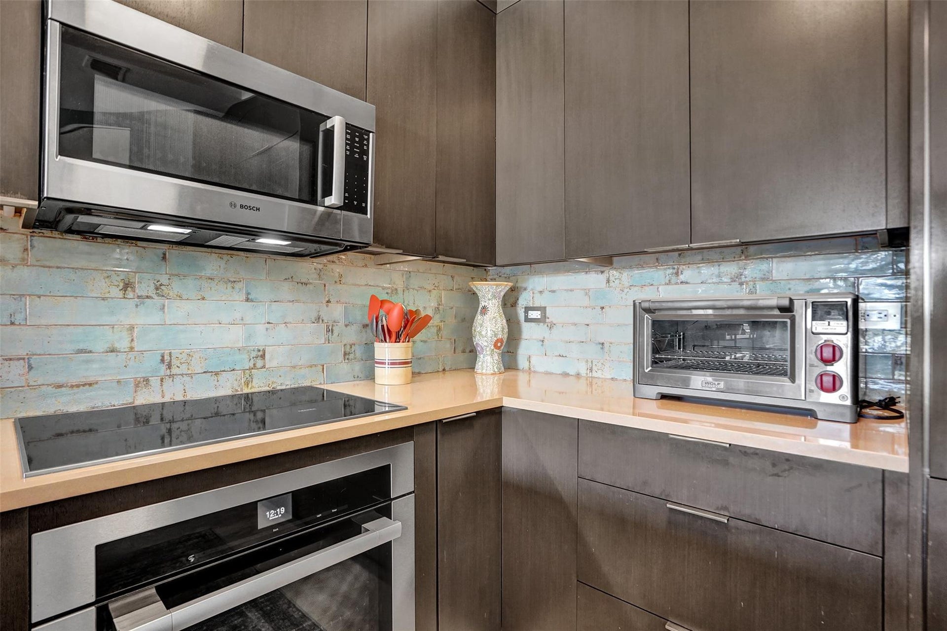 2631 NE 14th Avenue, #404, Wilton Manors, FL 33334