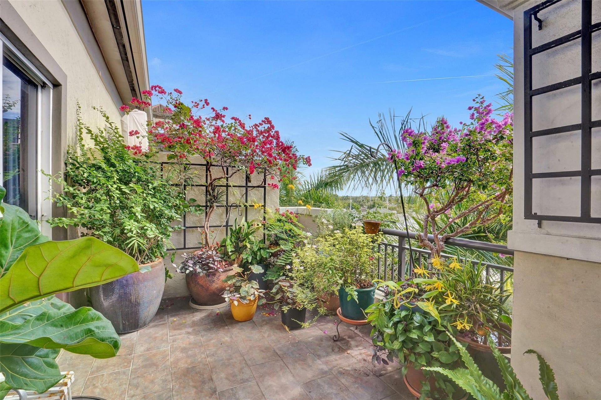 2631 NE 14th Avenue, #404, Wilton Manors, FL 33334