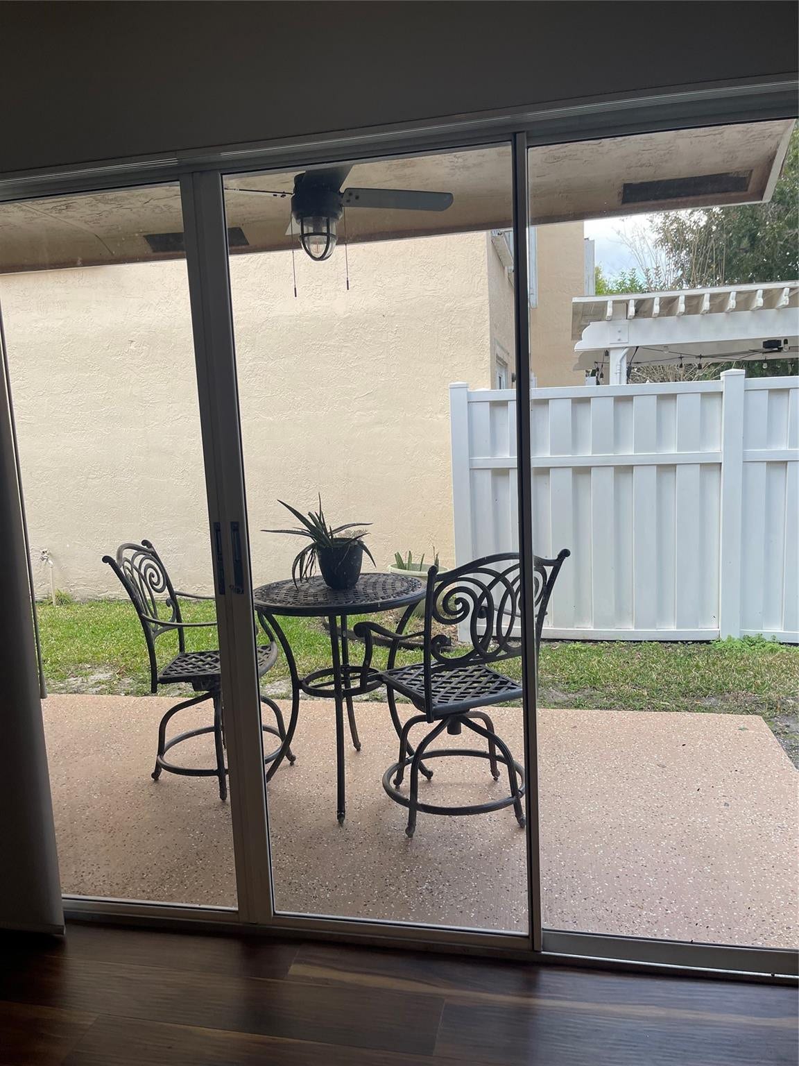 480 Somerset Way, Weston, FL 33326