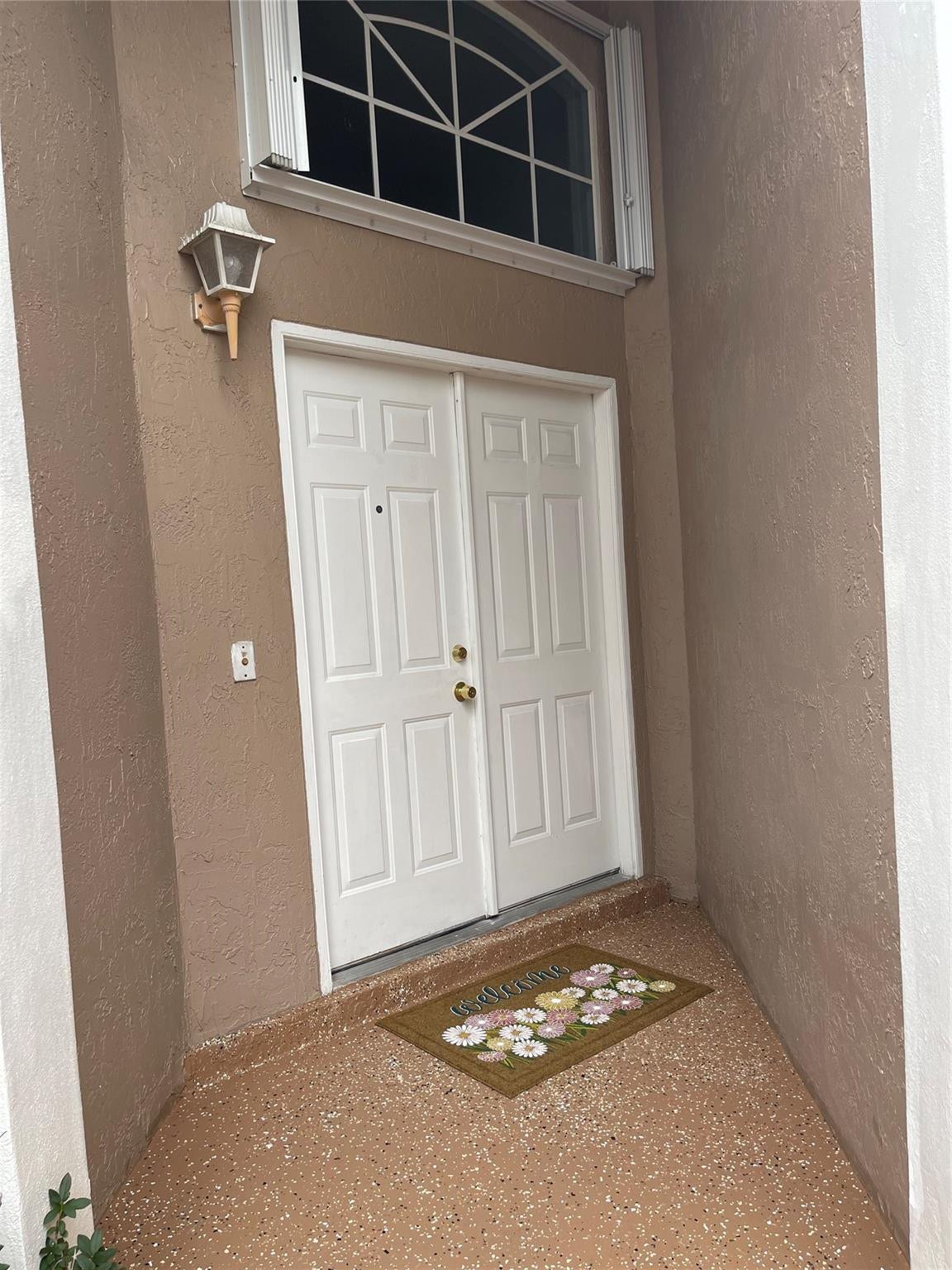 480 Somerset Way, Weston, FL 33326