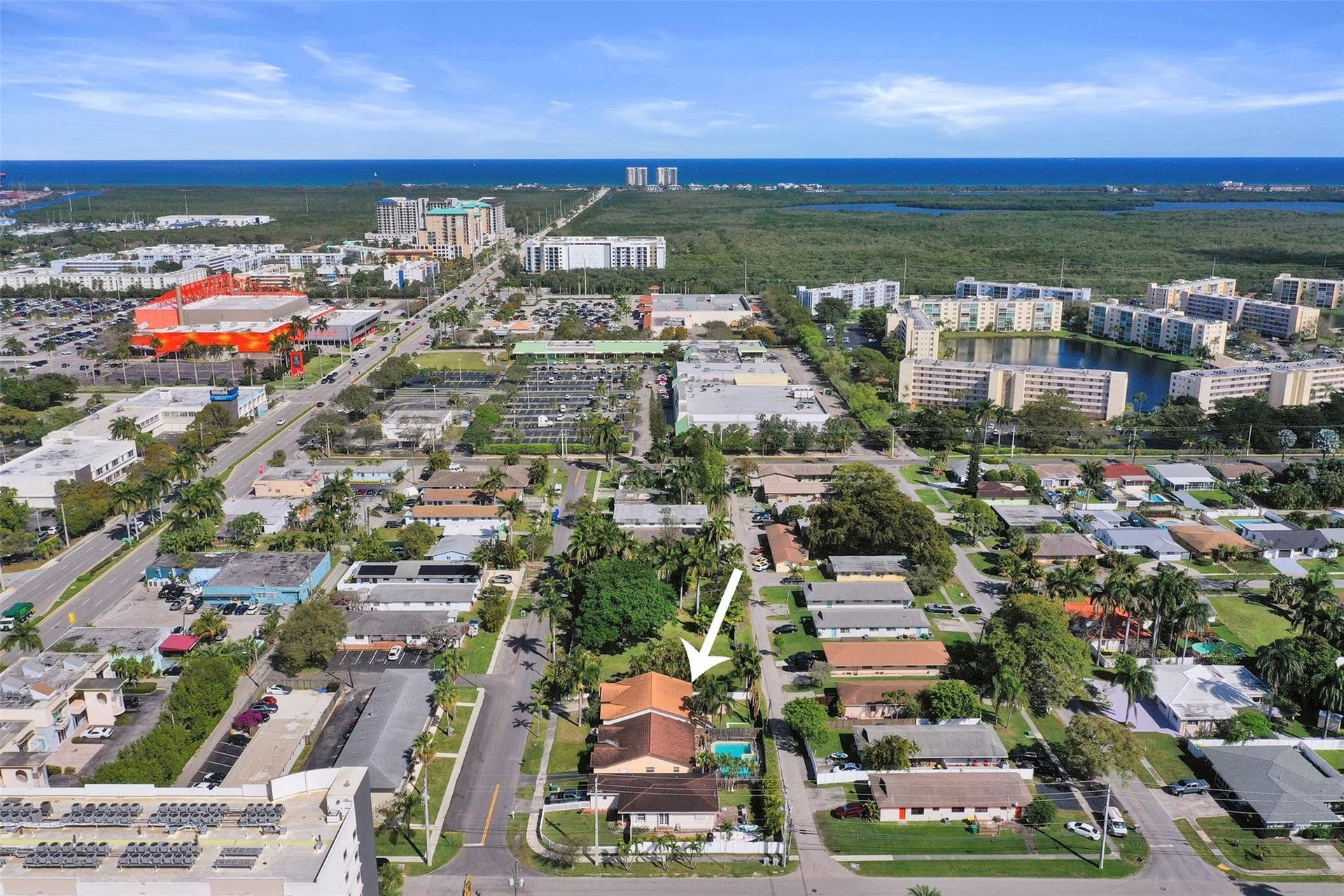 210 SE Park Street, Dania Beach, FL 33004 Photo 2