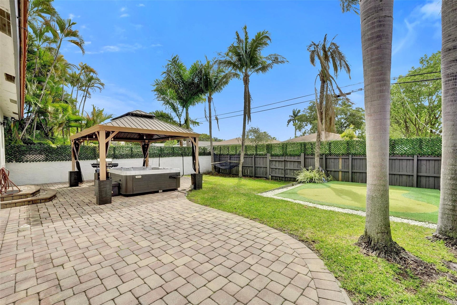 210 SE Park Street, Dania Beach, FL 33004 Photo 10