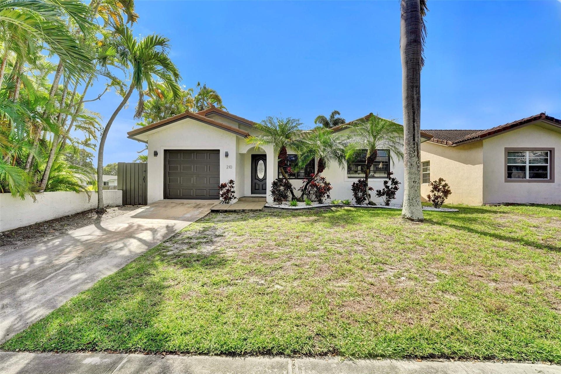 210 SE Park Street, Dania Beach, FL 33004 Photo 38
