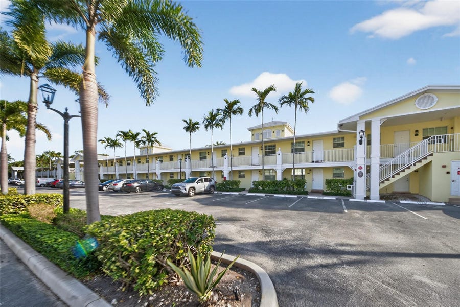 Property photo for 2660 NE 8th Avenue, #216, Wilton Manors, FL