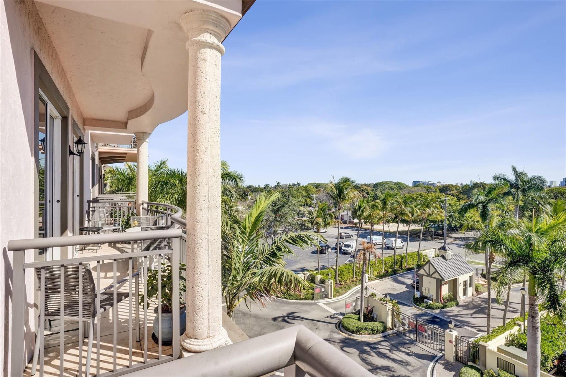 2601 NE 14th Avenue, #401, Wilton Manors, FL 33334 Three balconies