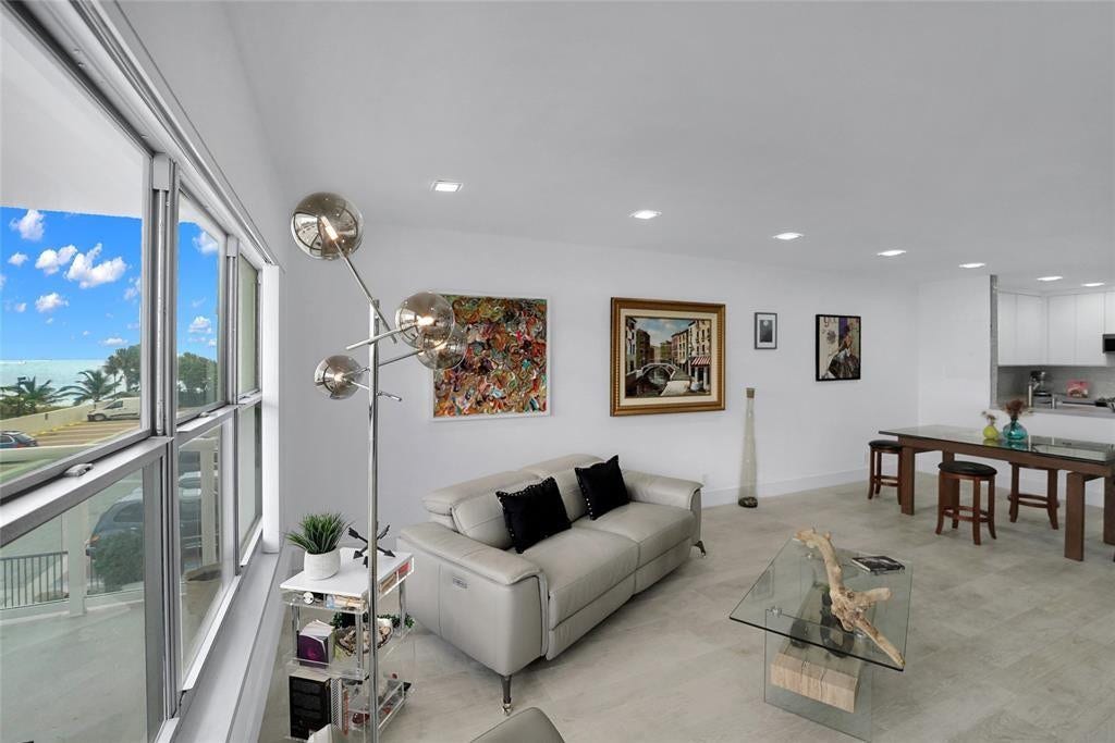 3550 Galt Ocean Drive, #208, Fort Lauderdale, FL 33308 Photo 13