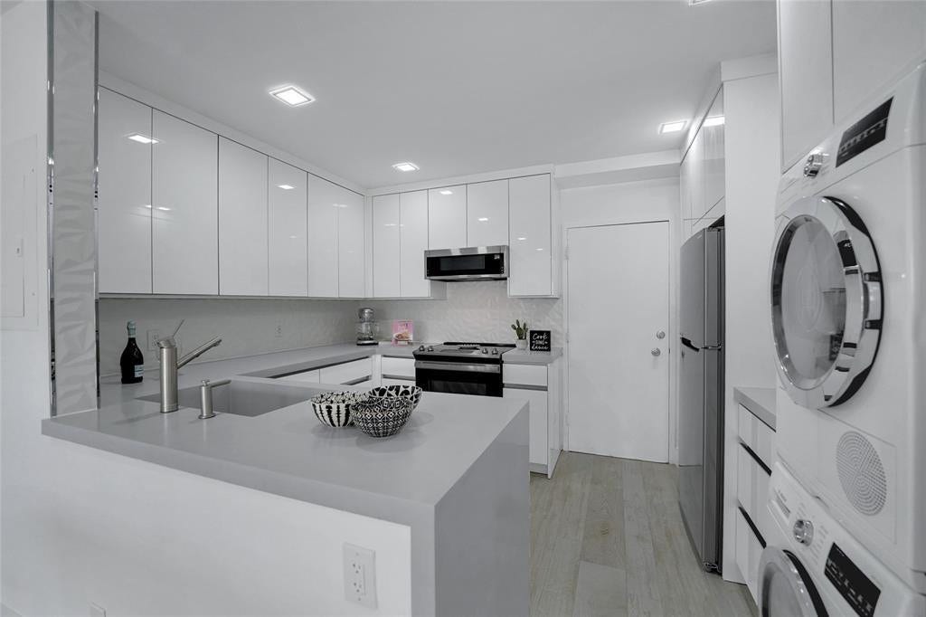 3550 Galt Ocean Drive, #208, Fort Lauderdale, FL 33308 Photo 7