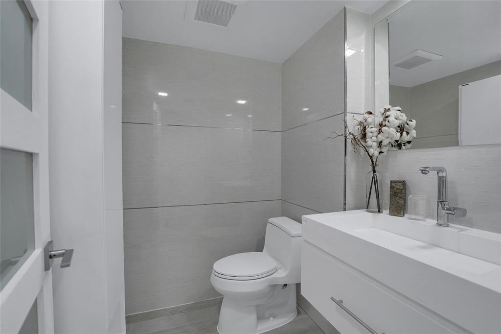 3550 Galt Ocean Drive, #208, Fort Lauderdale, FL 33308 Photo 26