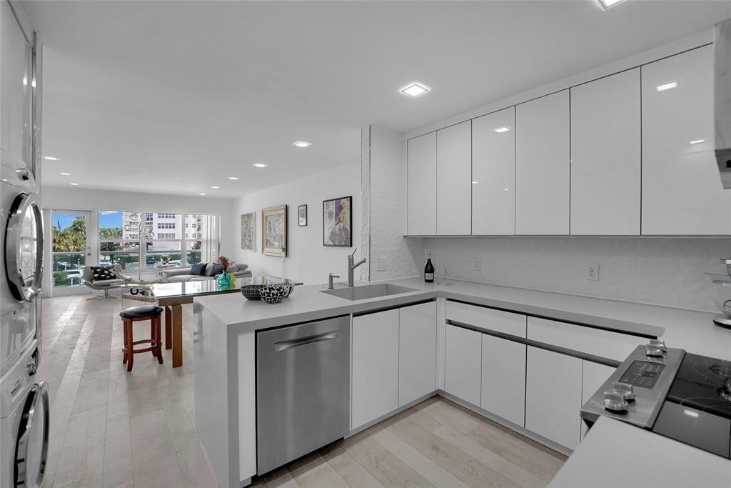 3550 Galt Ocean Drive, #208, Fort Lauderdale, FL 33308 Photo 6