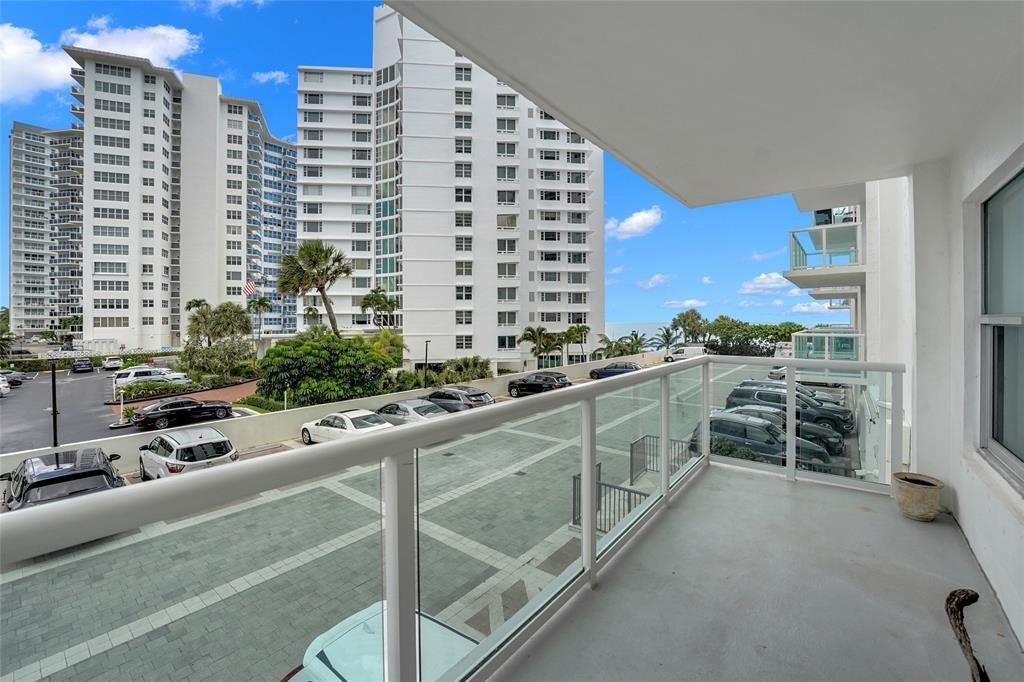 3550 Galt Ocean Drive, #208, Fort Lauderdale, FL 33308 Photo 27