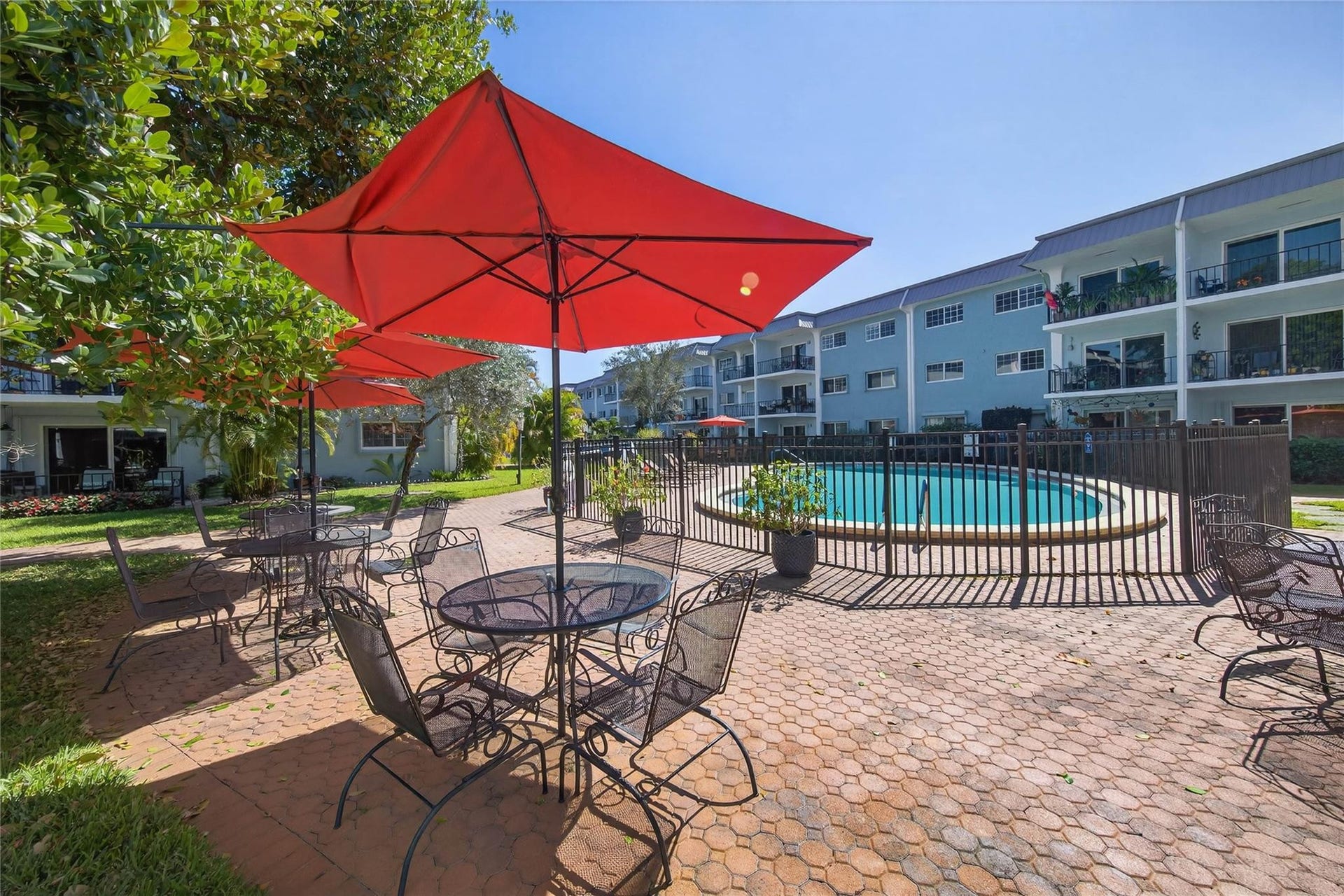 3004 NE 5th Terrace, #305-C, Wilton Manors, FL 33334 Photo 30