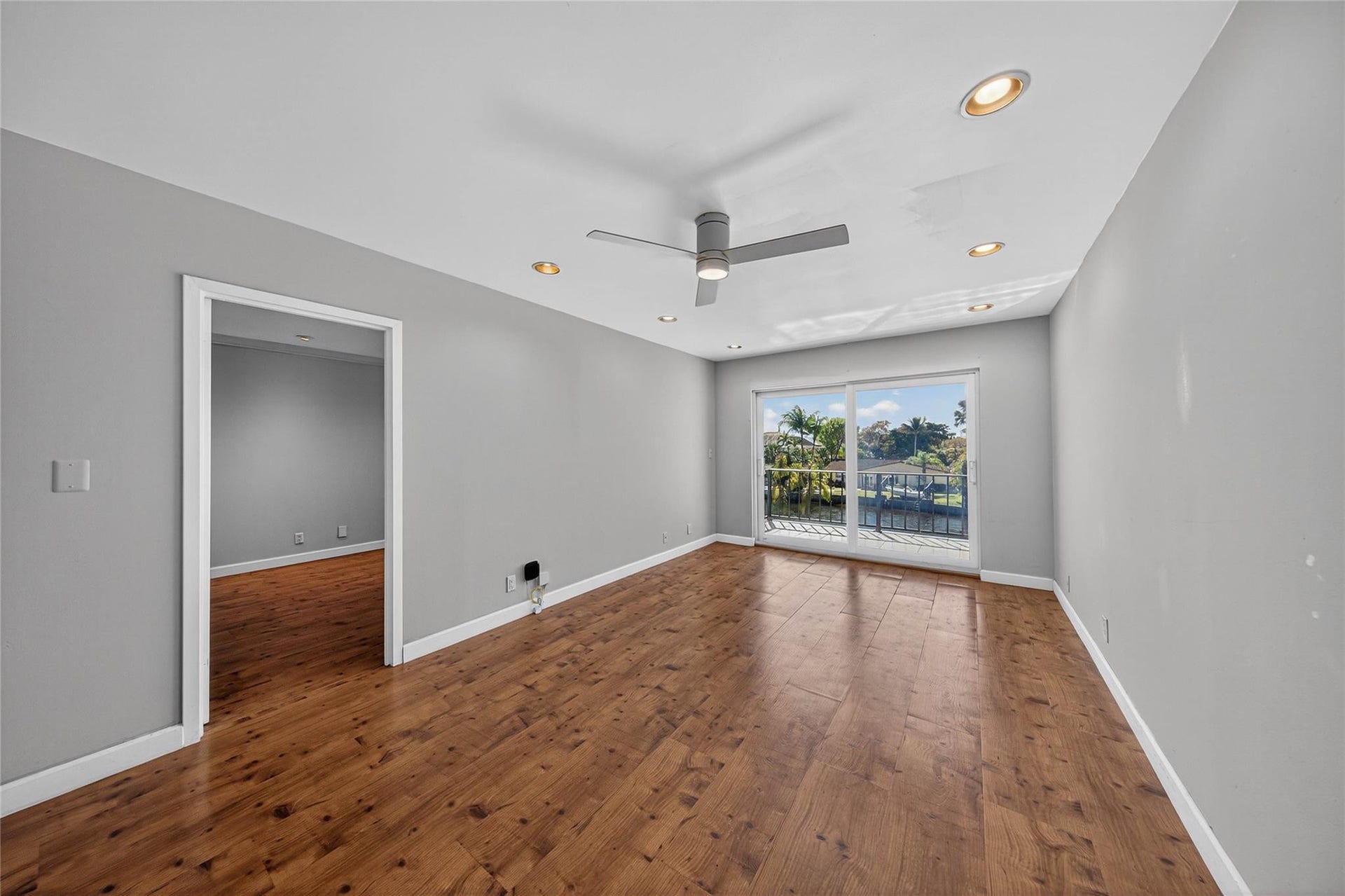 3004 NE 5th Terrace, #305-C, Wilton Manors, FL 33334 Photo 24