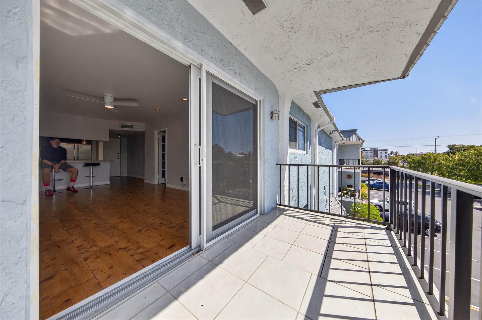 3004 NE 5th Terrace, #305-C, Wilton Manors, FL 33334 Photo 4