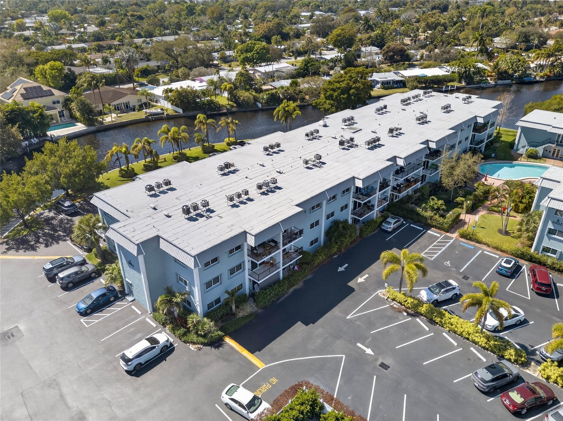 3004 NE 5th Terrace, #305-C, Wilton Manors, FL 33334 Photo 37