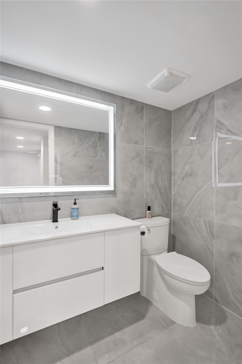 3500 Galt Ocean Drive, #1109, Fort Lauderdale, FL 33308 3500 Galt Ocean Drive, #1109, Fort Lauderdale, FL 33308