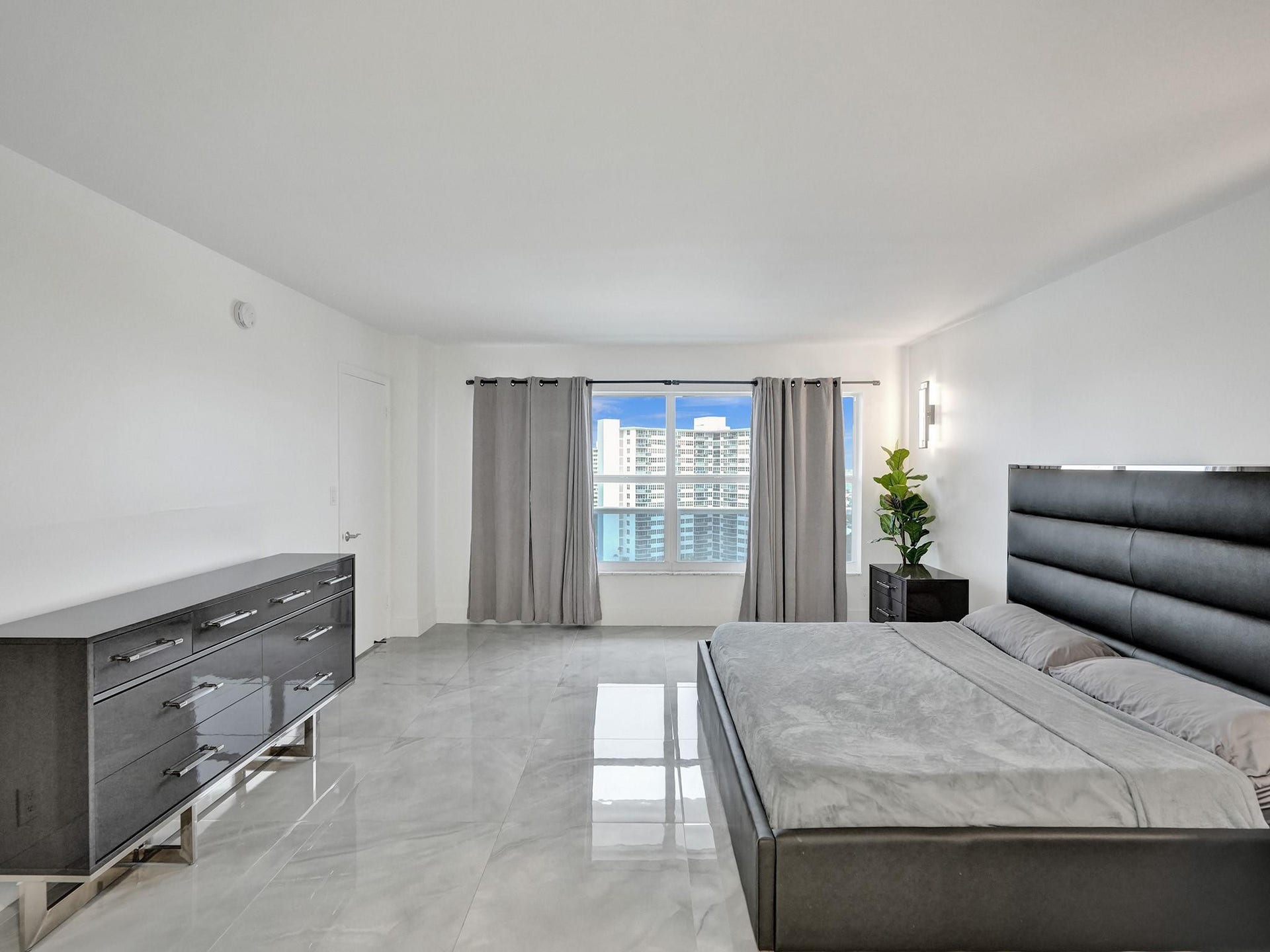 3500 Galt Ocean Drive, #1109, Fort Lauderdale, FL 33308 3500 Galt Ocean Drive, #1109, Fort Lauderdale, FL 33308