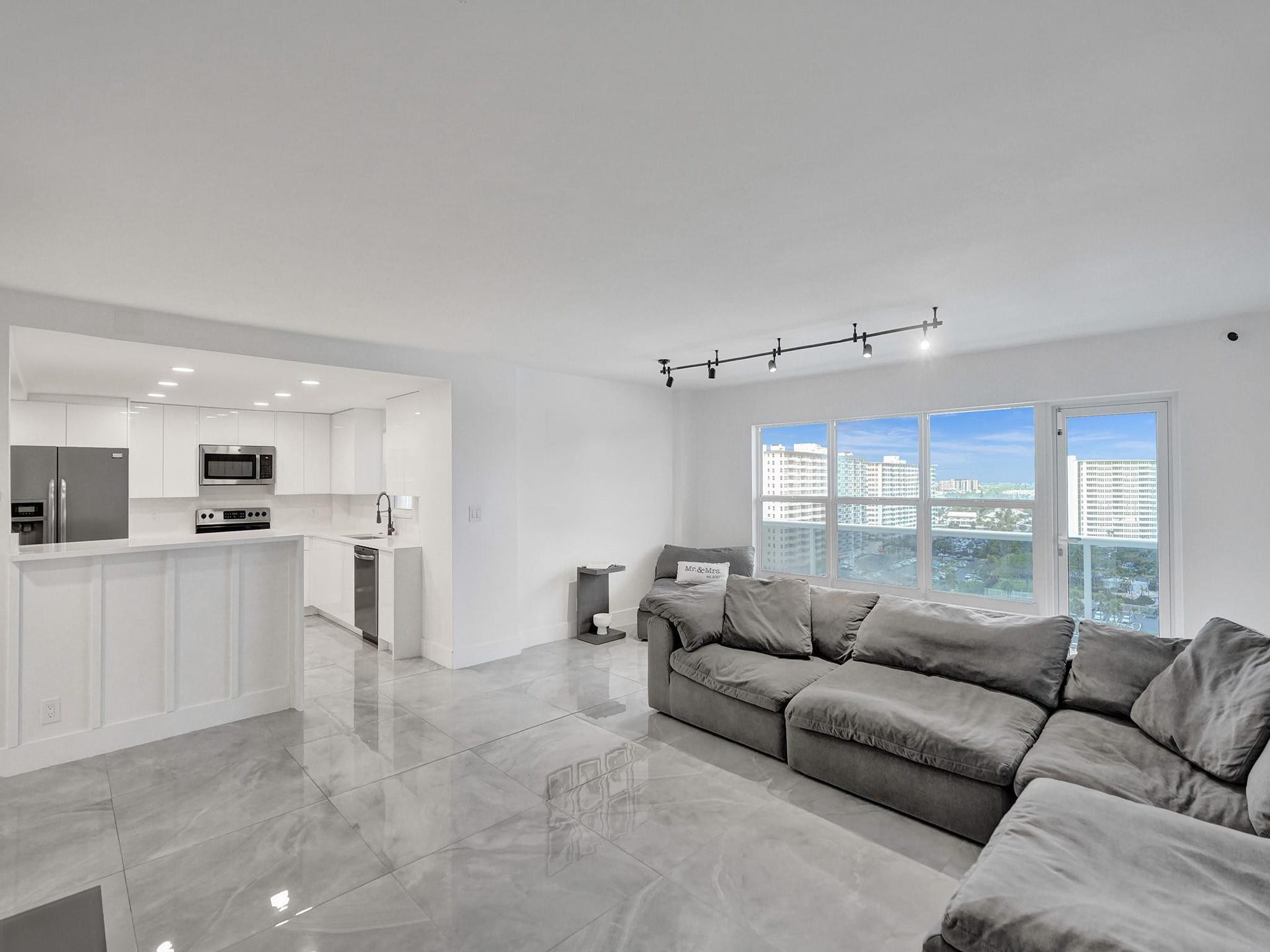 3500 Galt Ocean Drive, #1109, Fort Lauderdale, FL 33308 3500 Galt Ocean Drive, #1109, Fort Lauderdale, FL 33308
