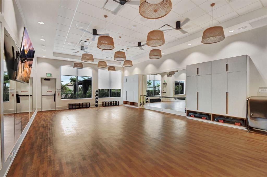 20044 Hirono Lane, Boca Raton, FL 33434 20044 Hirono Lane, Boca Raton, FL 33434