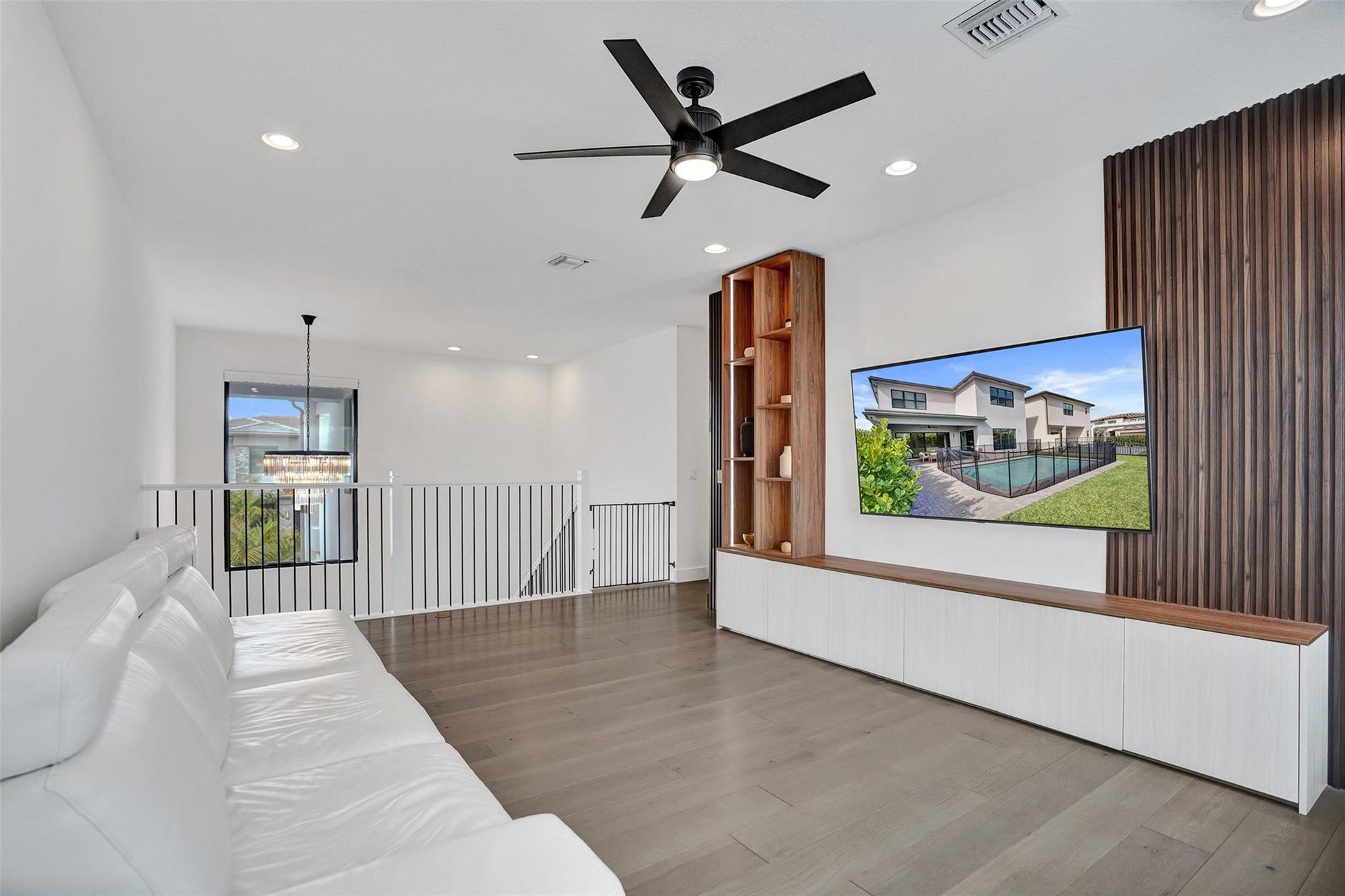 20044 Hirono Lane, Boca Raton, FL 33434 20044 Hirono Lane, Boca Raton, FL 33434