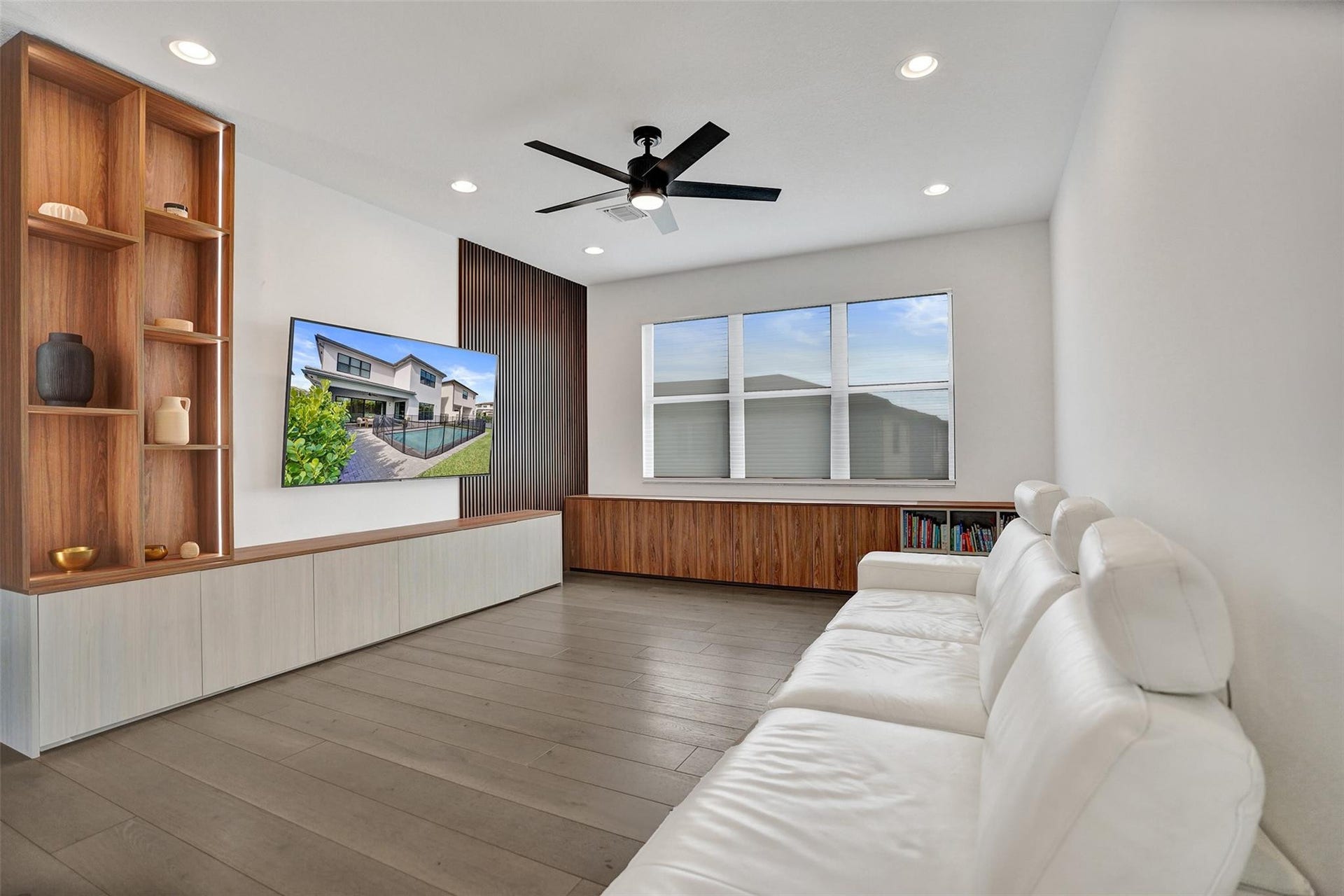20044 Hirono Lane, Boca Raton, FL 33434 20044 Hirono Lane, Boca Raton, FL 33434