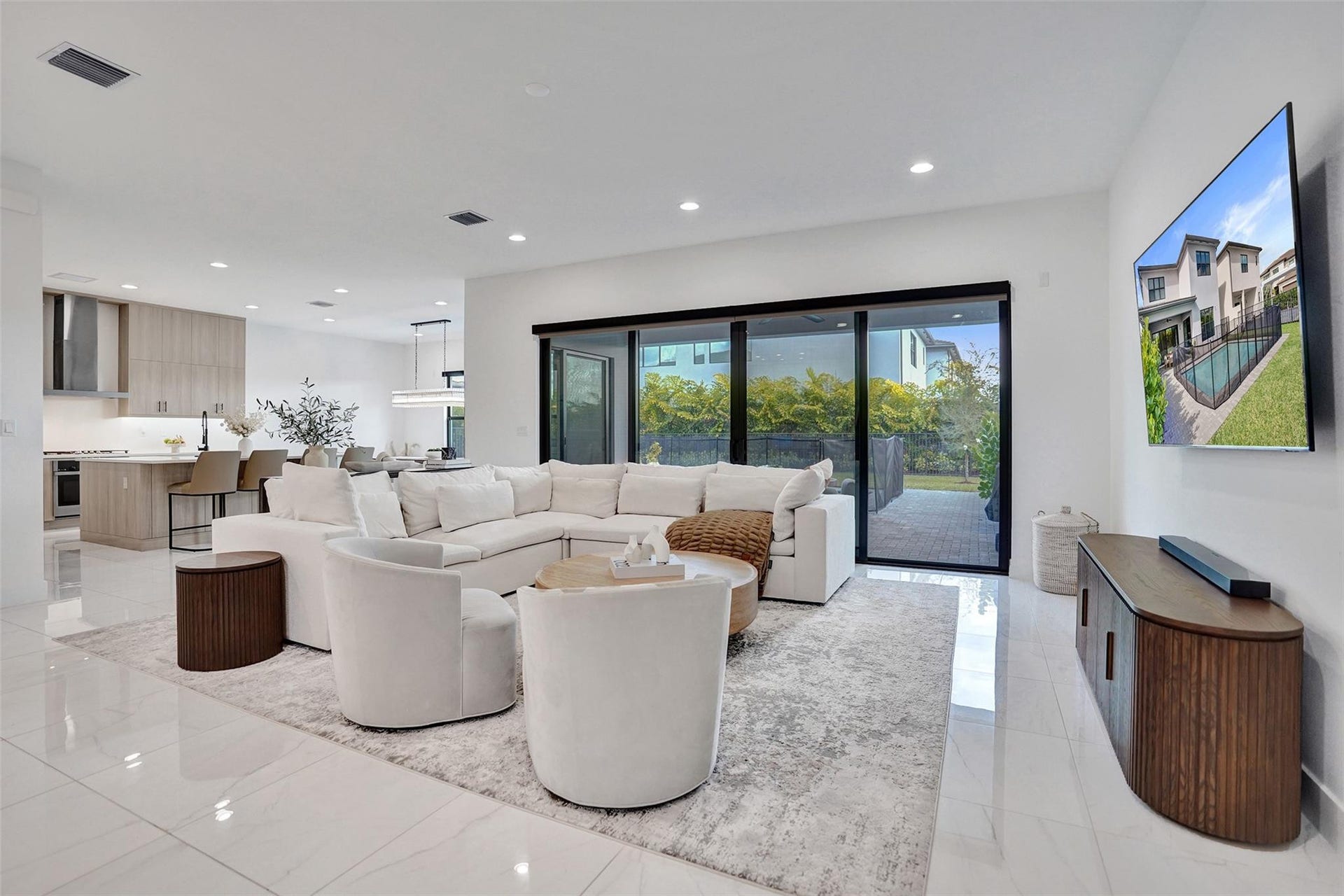 20044 Hirono Lane, Boca Raton, FL 33434 20044 Hirono Lane, Boca Raton, FL 33434