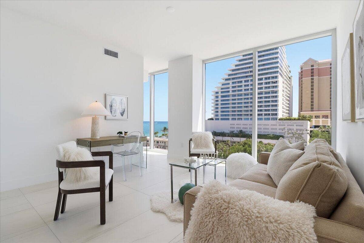 153 N Seabreeze Boulevard, #S-502, Fort Lauderdale, FL 33304 09-IMG_7318
