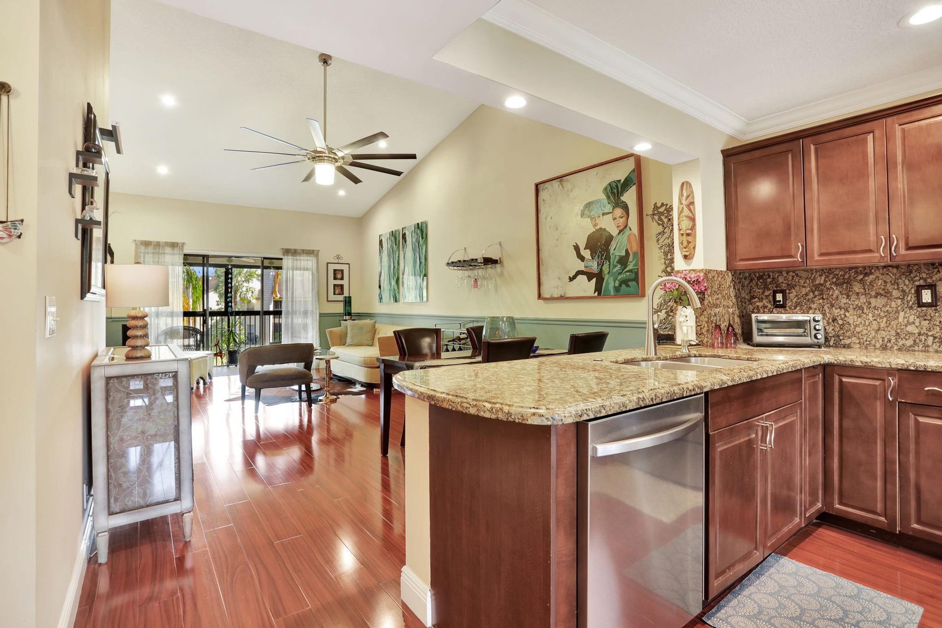 3273 Carambola Circle, #23137, Pompano Beach, FL 33066 Photo 9