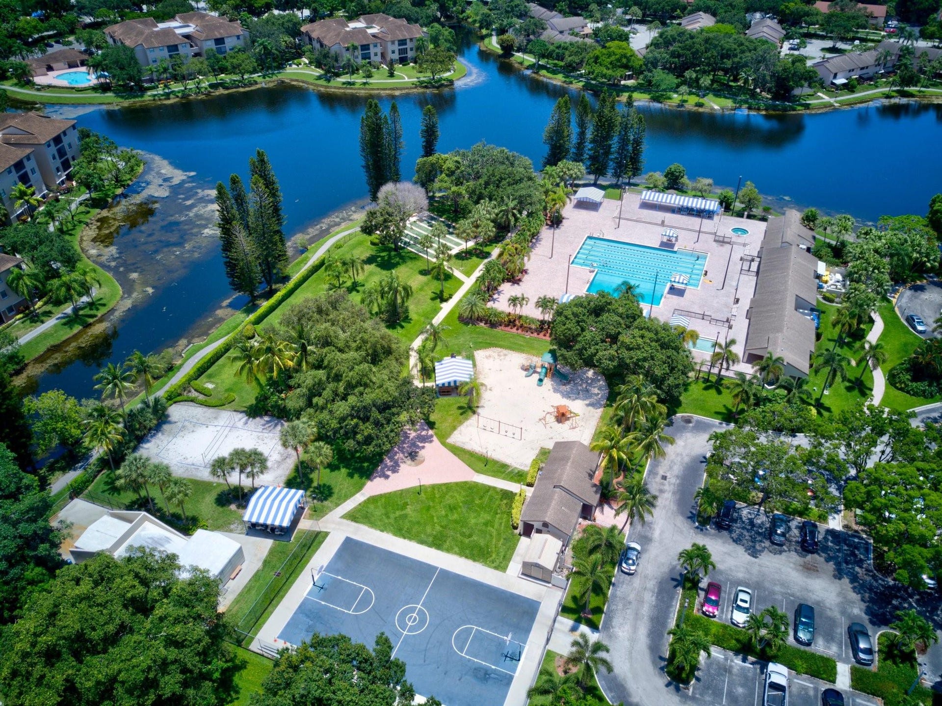 3273 Carambola Circle, #23137, Pompano Beach, FL 33066 Photo 30