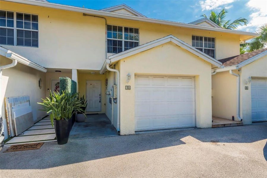 Property photo for 1534 NW 45th Street, Deerfield Beach, FL