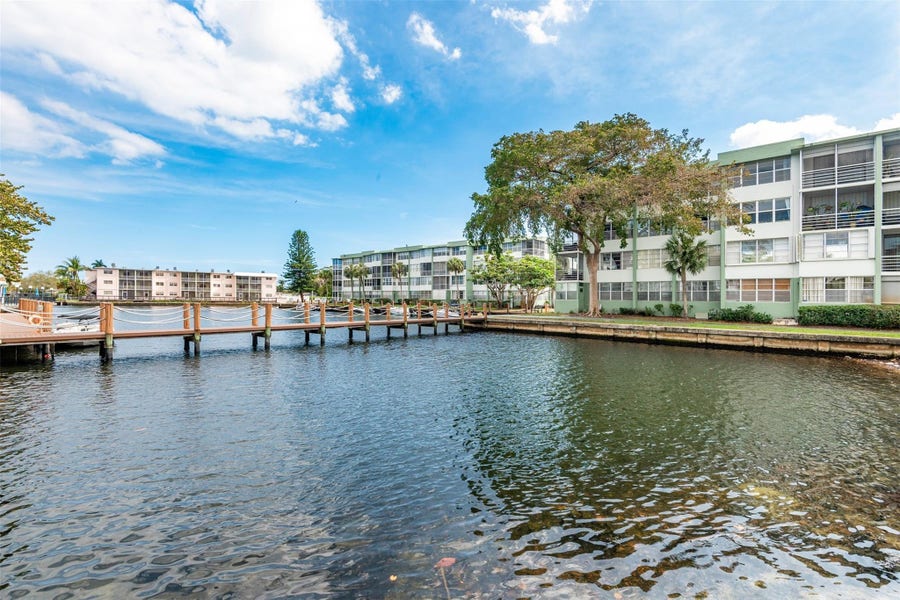 Property photo for 2751 Taft Street, #305, Hollywood, FL